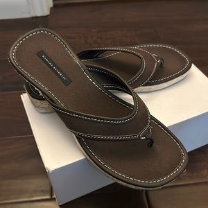 Espadrille flip flops